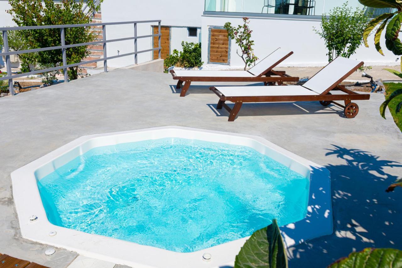 Queen'S Gem Luxury Villa - Heated Jacuzzi & Pool Khersónisos Eksteriør bilde