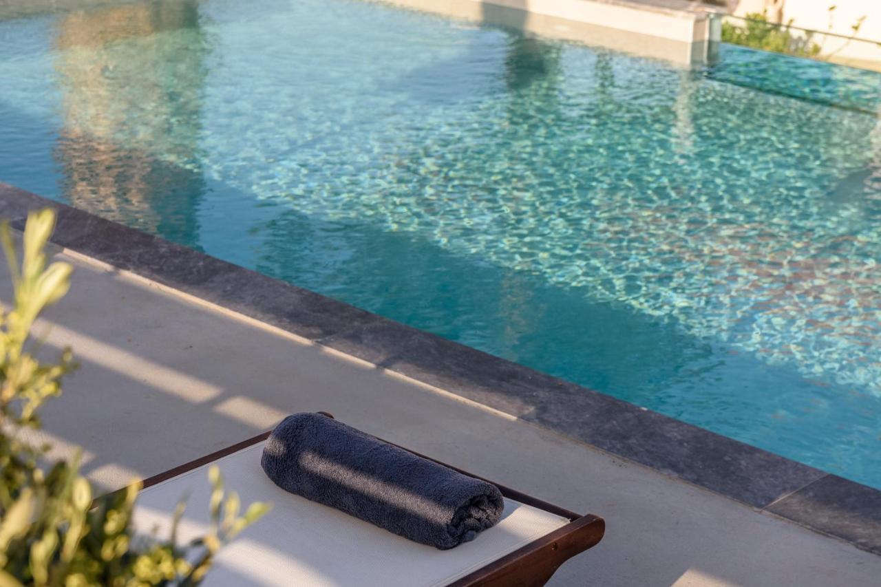 Queen'S Gem Luxury Villa - Heated Jacuzzi & Pool Khersónisos Eksteriør bilde