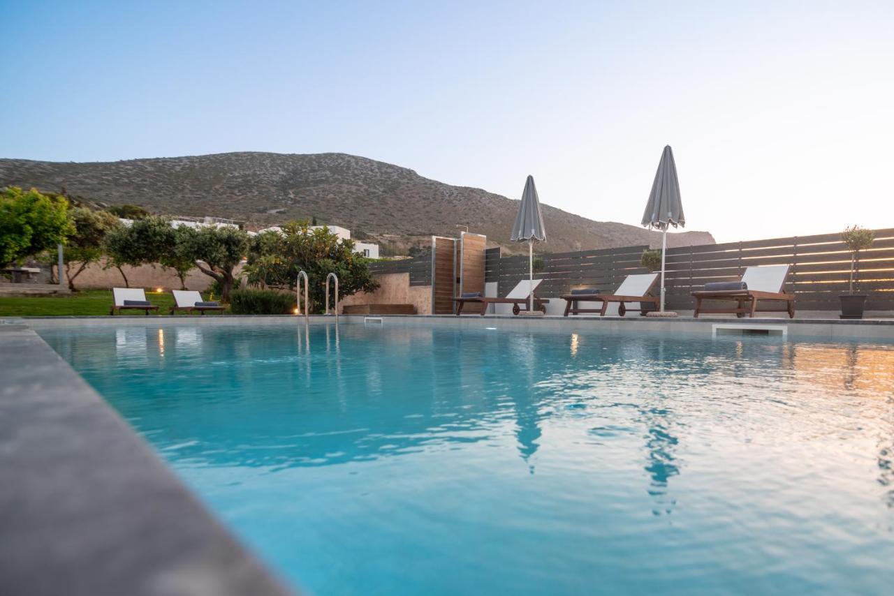 Queen'S Gem Luxury Villa - Heated Jacuzzi & Pool Khersónisos Eksteriør bilde