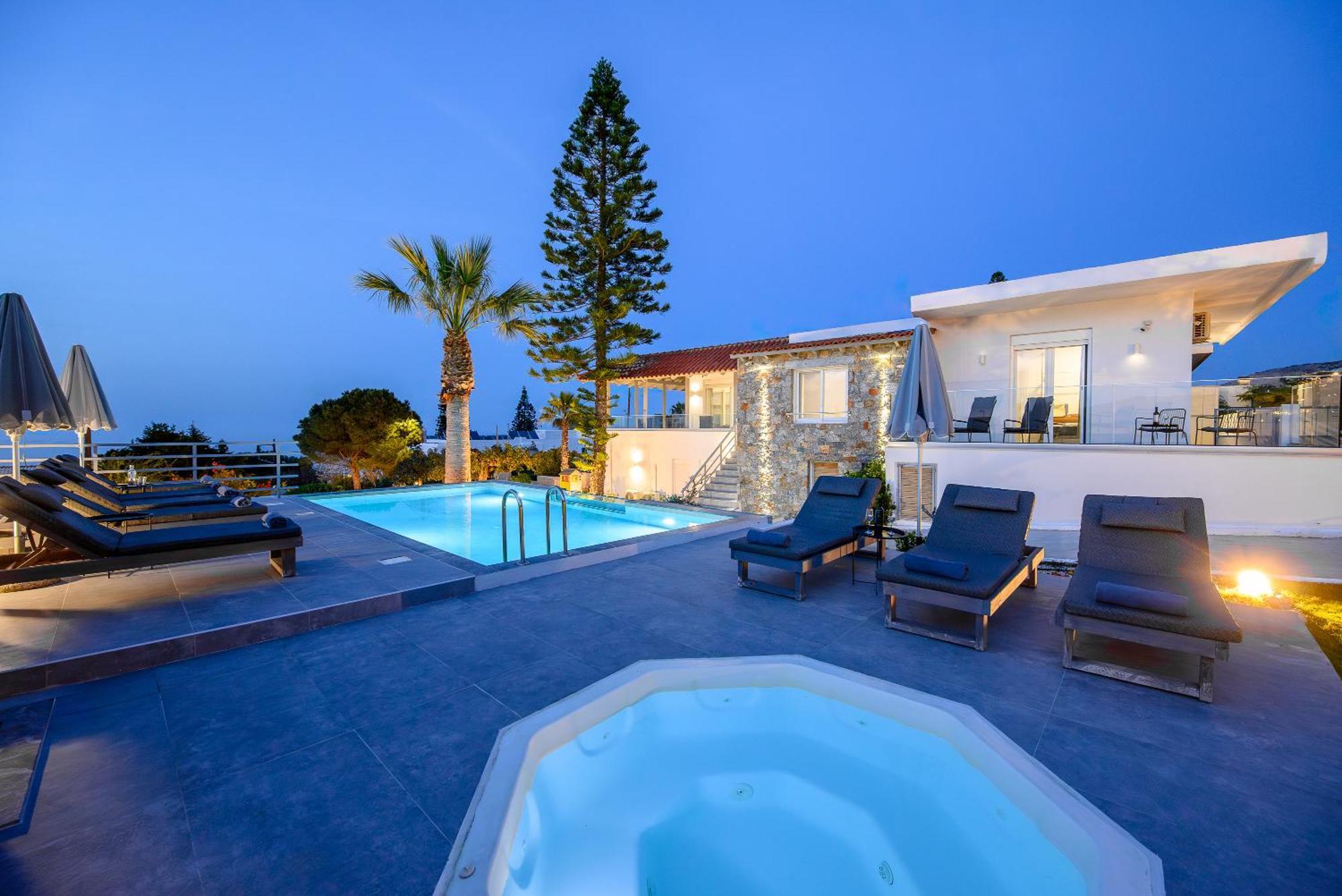 Queen'S Gem Luxury Villa - Heated Jacuzzi & Pool Khersónisos Eksteriør bilde